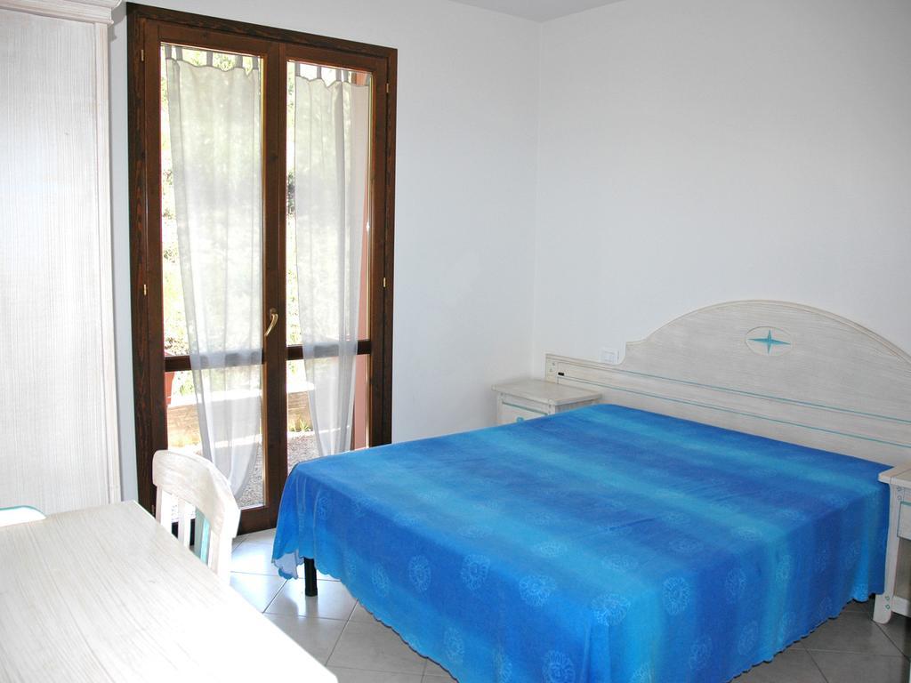 Appartamento Baia Fiorita Porto Azzurro Esterno foto