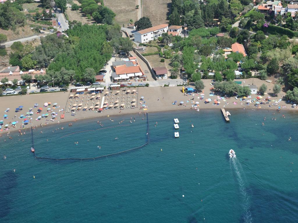 Appartamento Baia Fiorita Porto Azzurro Esterno foto